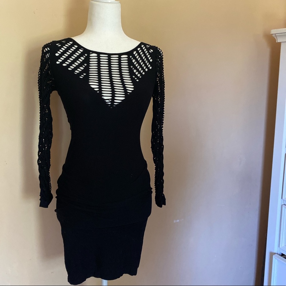 black bodycon bebe dress